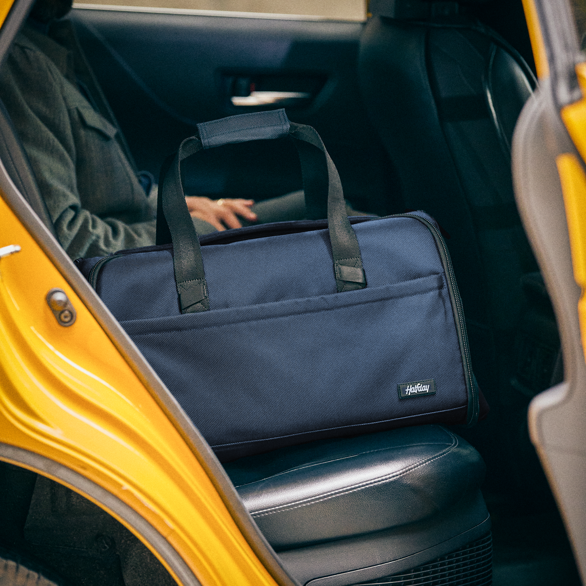 Halfday The Premium Garment Duffel 40L