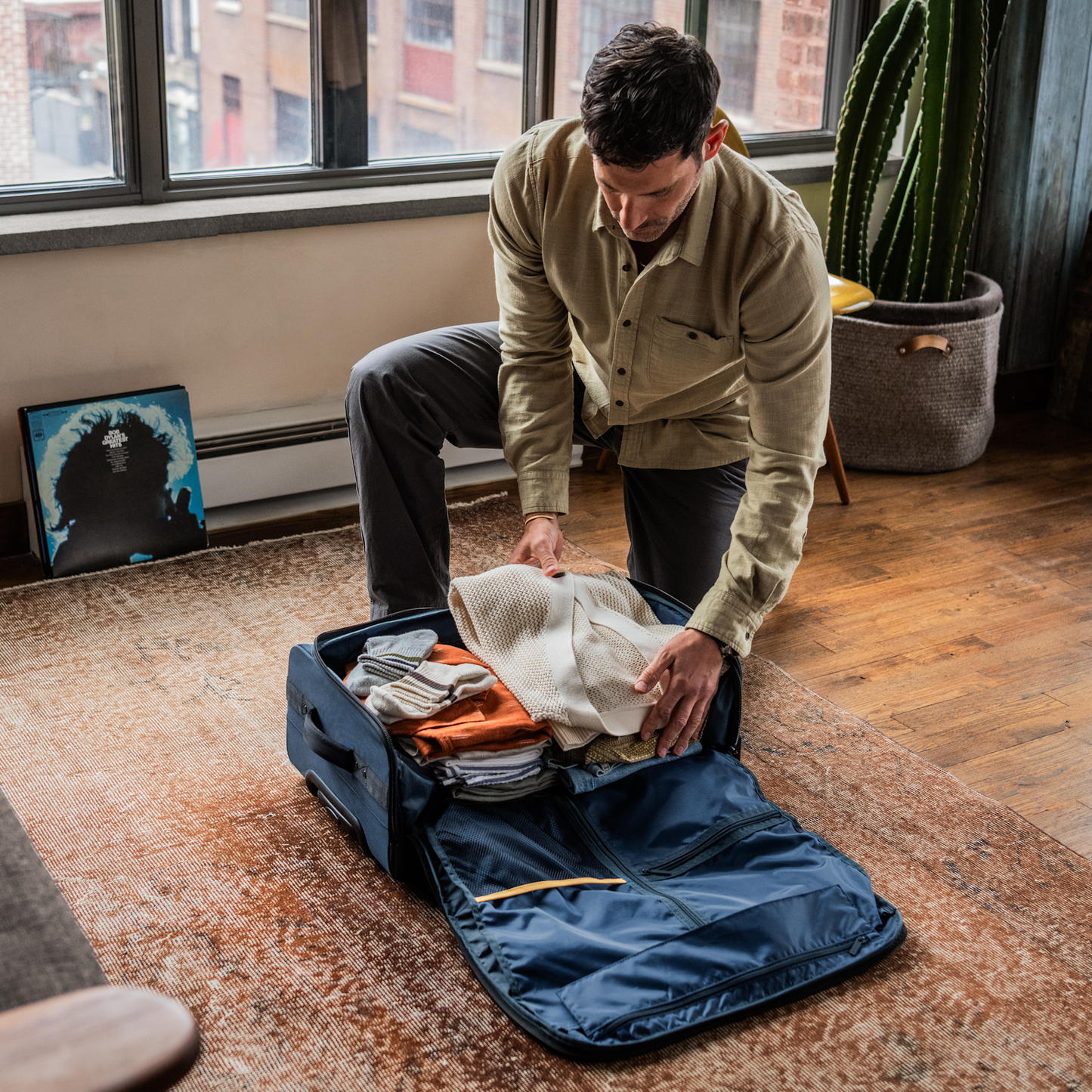 Halfday Carry-On Garment Roller Bag