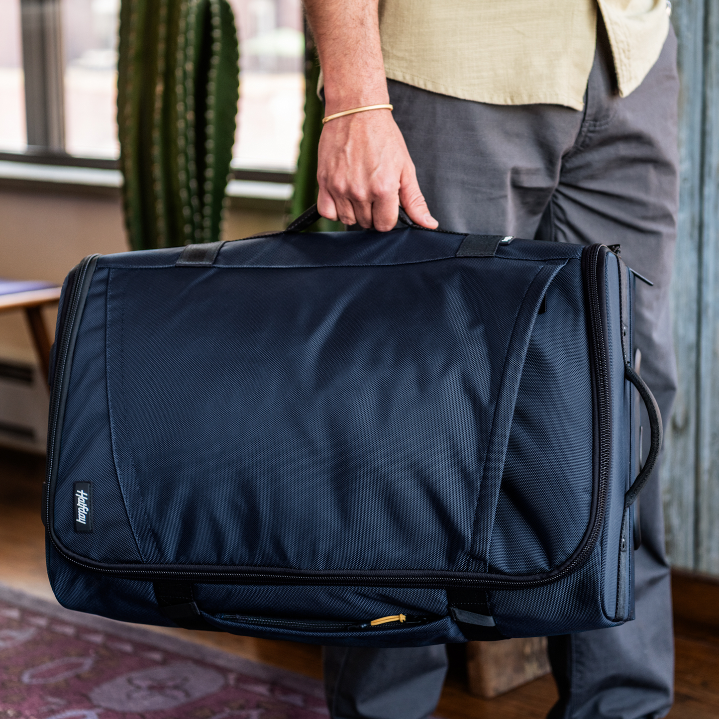 Halfday Carry-On Garment Roller Bag