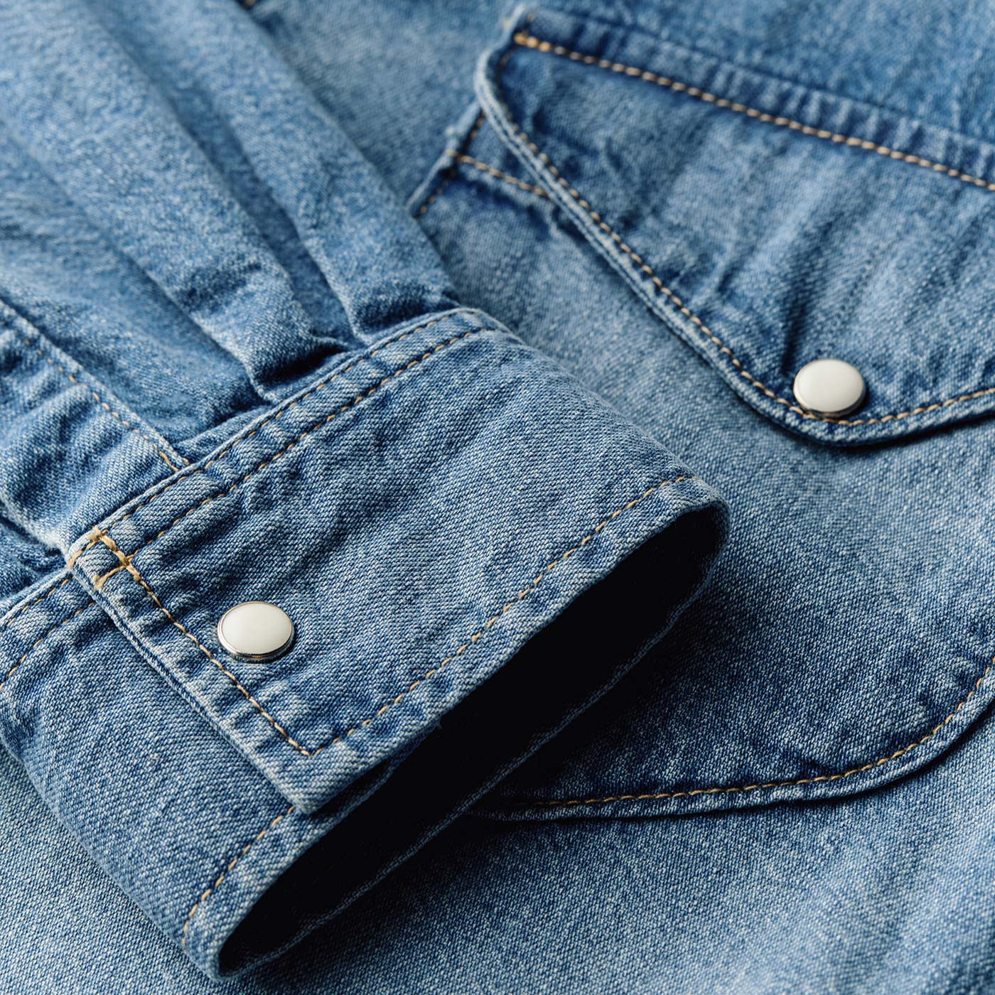 imogene + willie Hayes Washed Pearl Snap Shirt