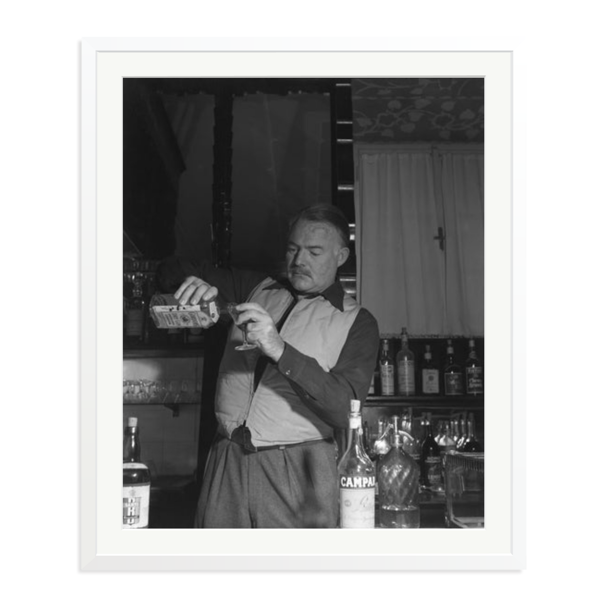 Hemingway Negroni Time Framed Print White XXL