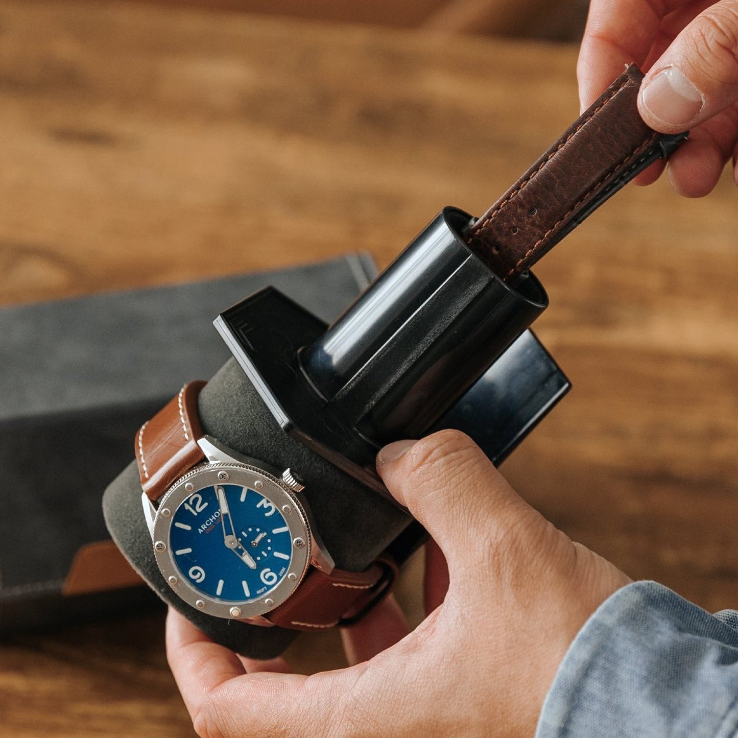 HEX Travel Watch Roll