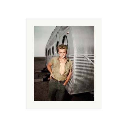 James Dean: A Giant Star Print Only Large