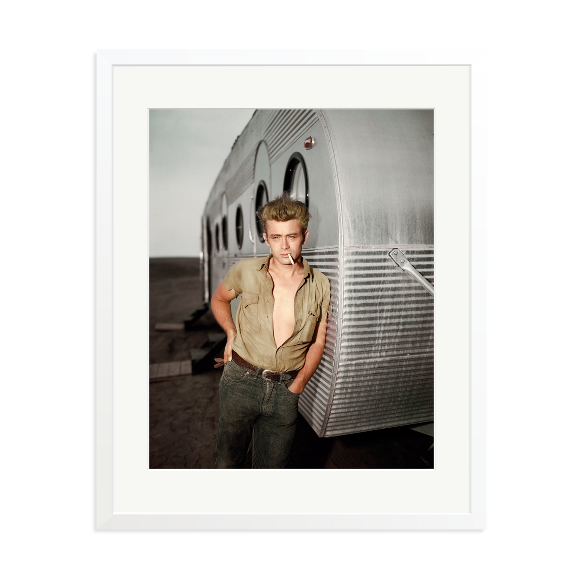 James Dean: A Giant Star White XL