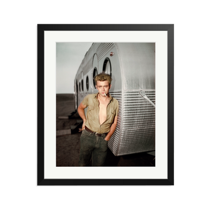 James Dean: A Giant Star Black Large