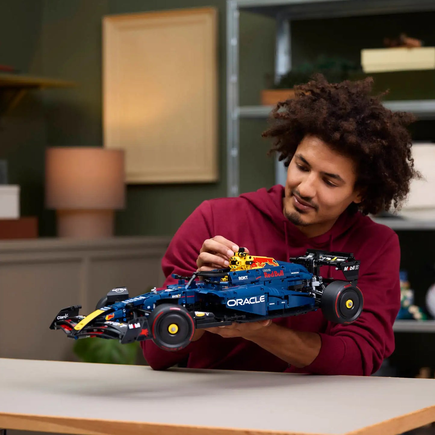 LEGO Oracle Red Bull Racing RB20 F1 Car