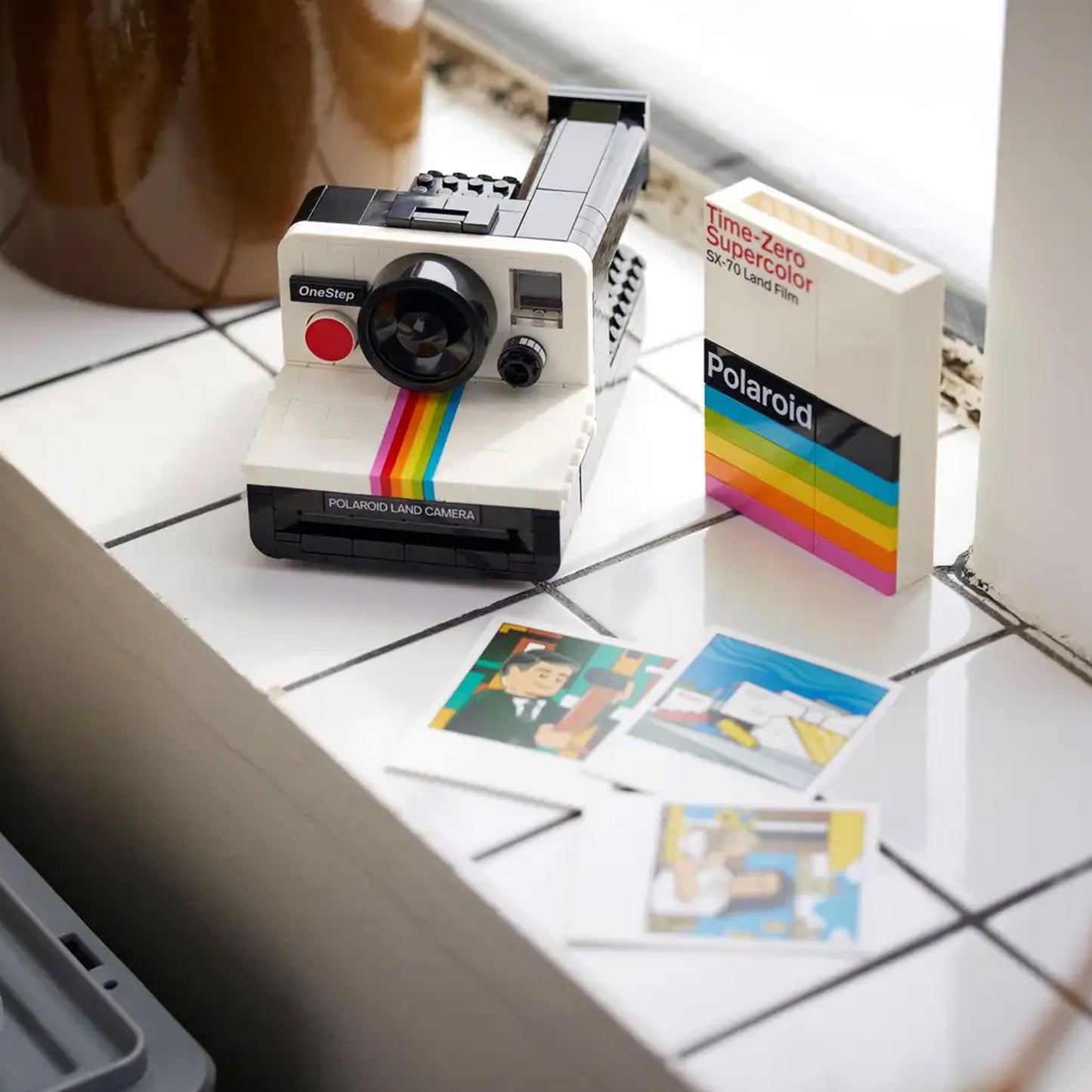 LEGO Polaroid OneStep SX-70 Camera