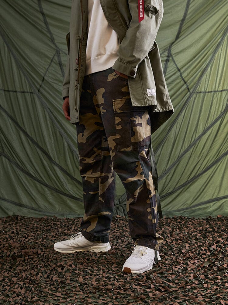 パンツ SAPEur M-65 Cargo Pants 2024 \"Real Tree\" Alpha Industries M-65 Cargo Pants | Nordstrom