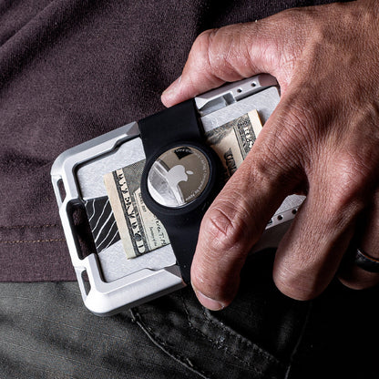 Dango M1 AirTag Wallet