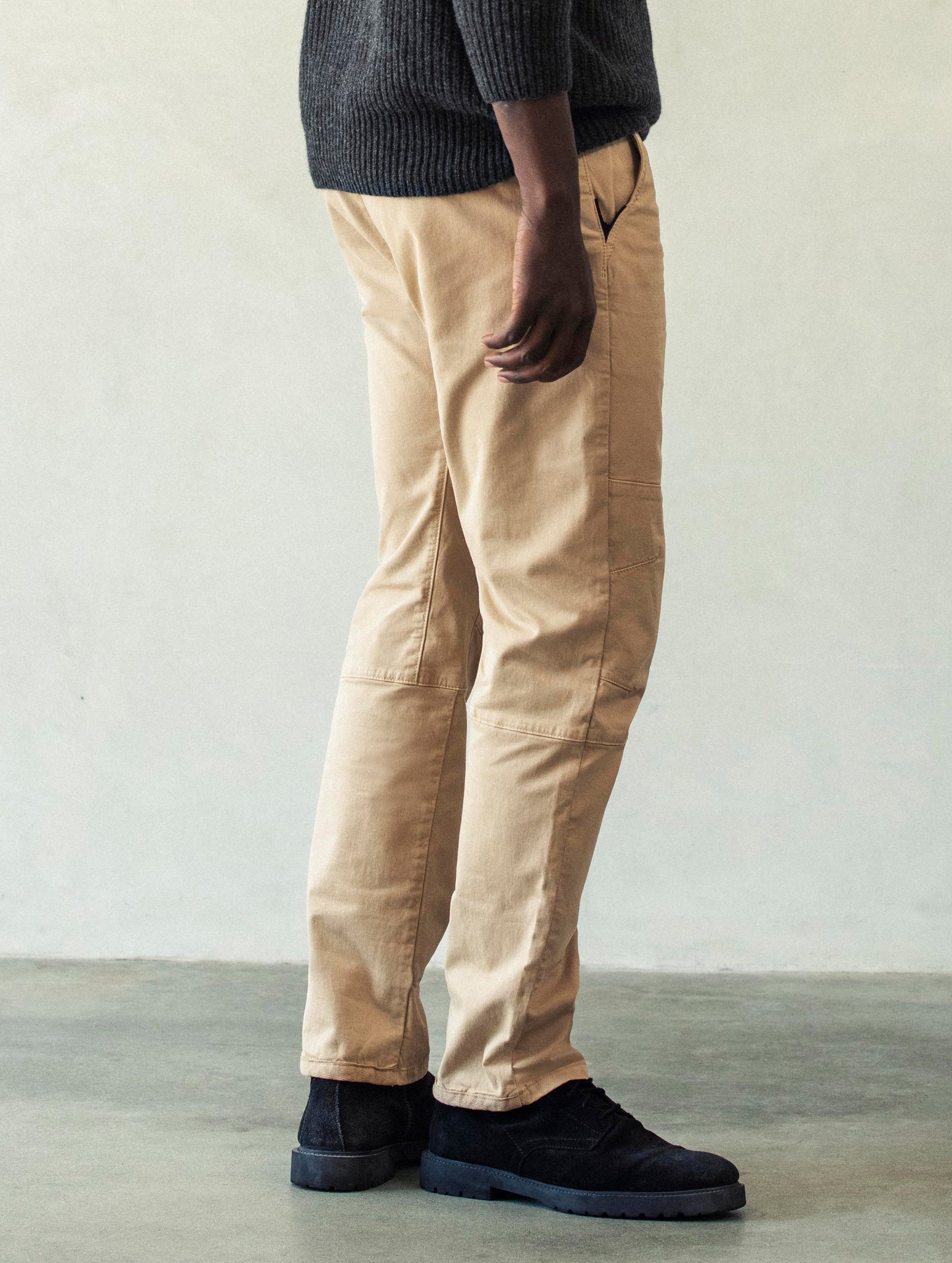 AETHER Desert Sand Gabriel Articulated Chino Stretch