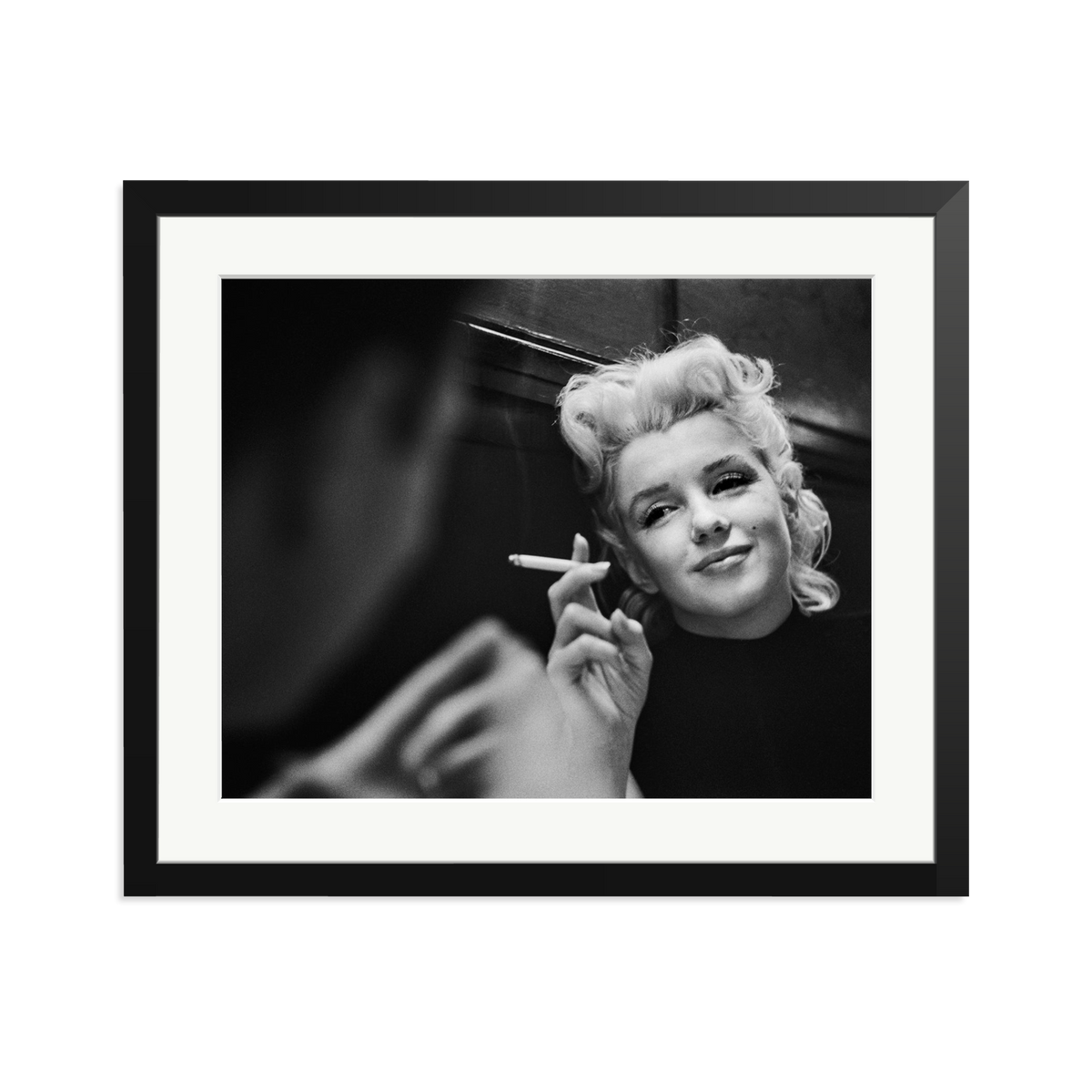 Marilyn Relaxes in a Restaurant Black Large