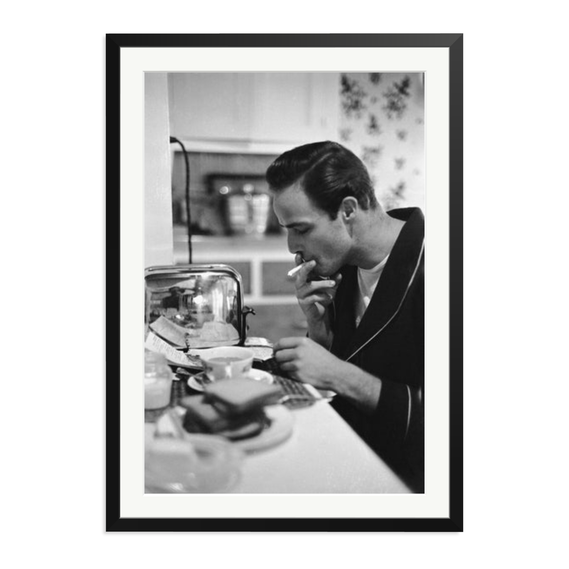 Marlon Brando Reading a Script Framed Print Black XXL
