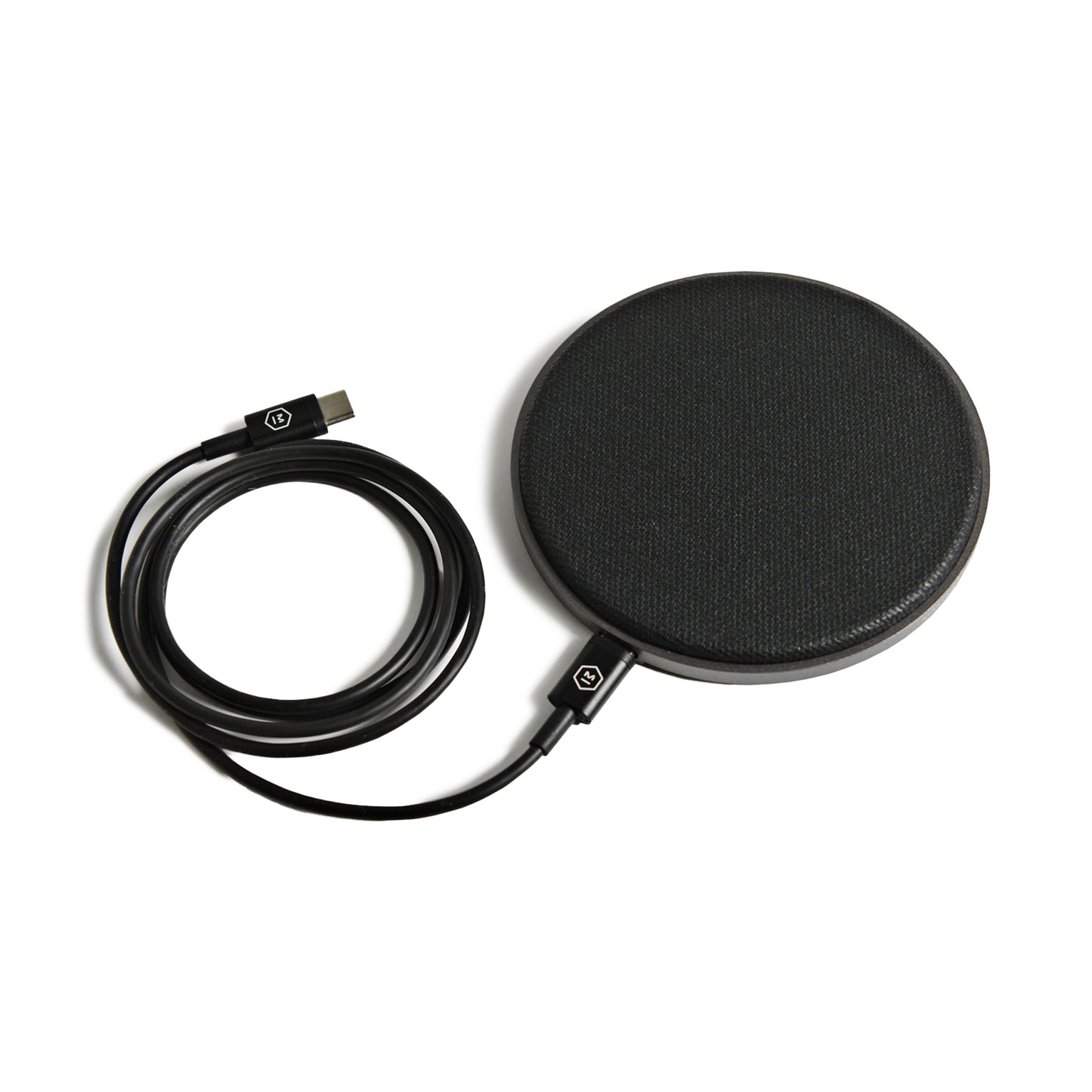 Master & Dynamic MW08 Sport Charging Pad