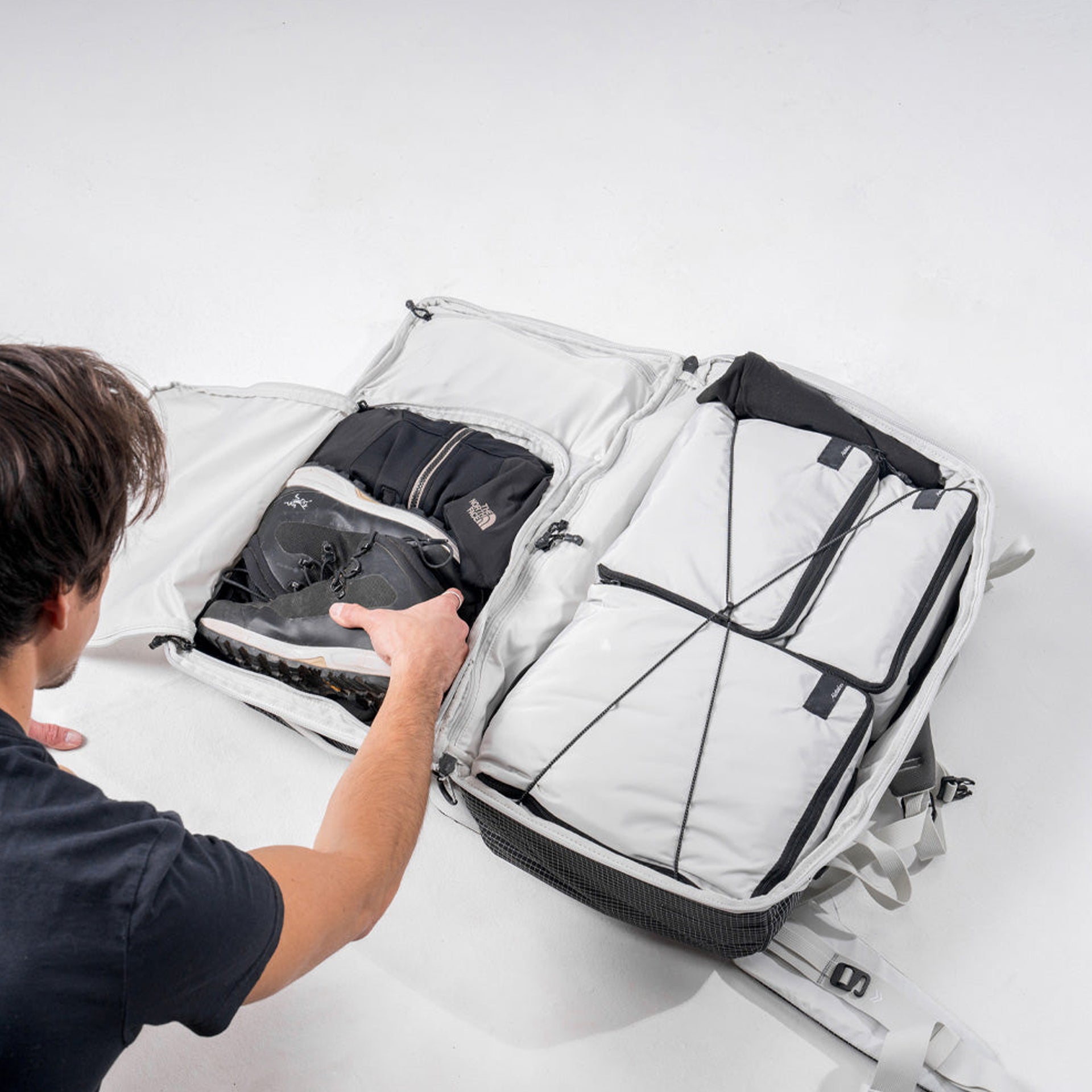 Matador GlobeRider45 Travel Backpack | Uncrate Supply