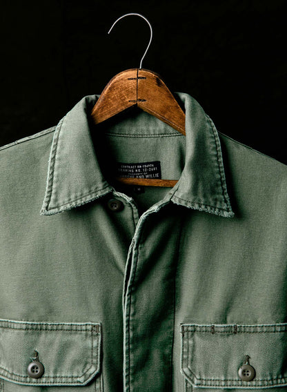 Imogene + willie military shirt jacket in fatigue green