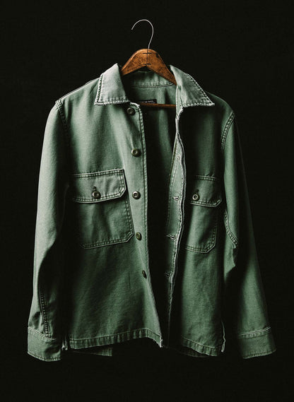 Imogene + willie military shirt jacket in fatigue green