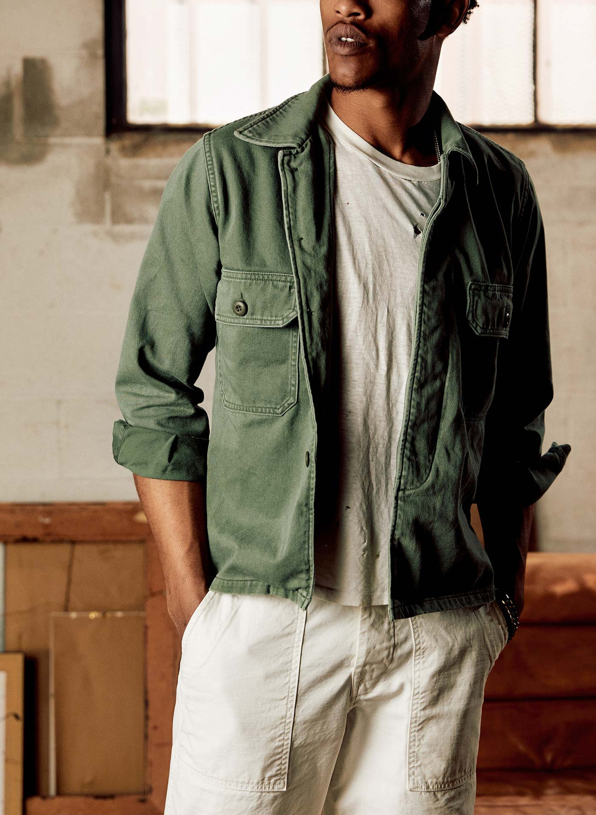 Imogene + willie military shirt jacket in fatigue green