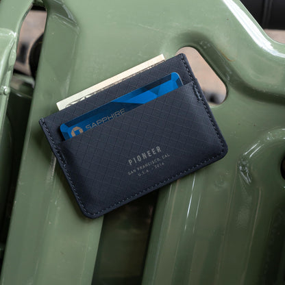 Molecule Cardholder