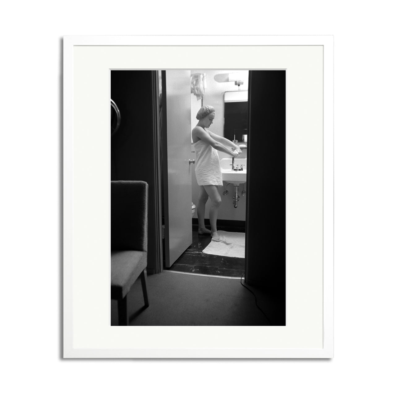 Marilyn Monroe Shower Framed Print