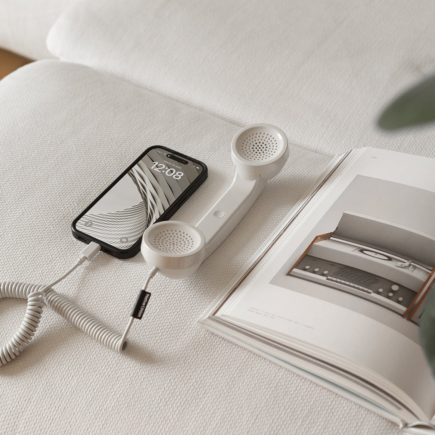 Native Union Pop Phone