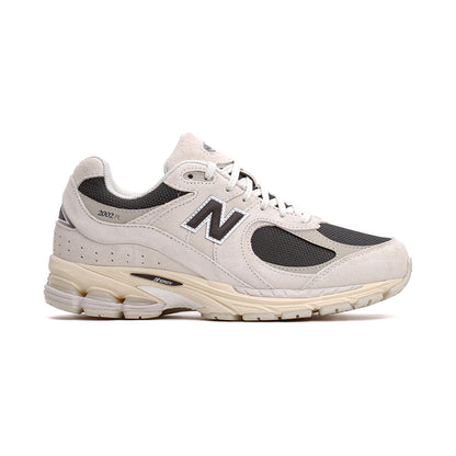 New Balance 2002R Arid Stone Black Sneakers