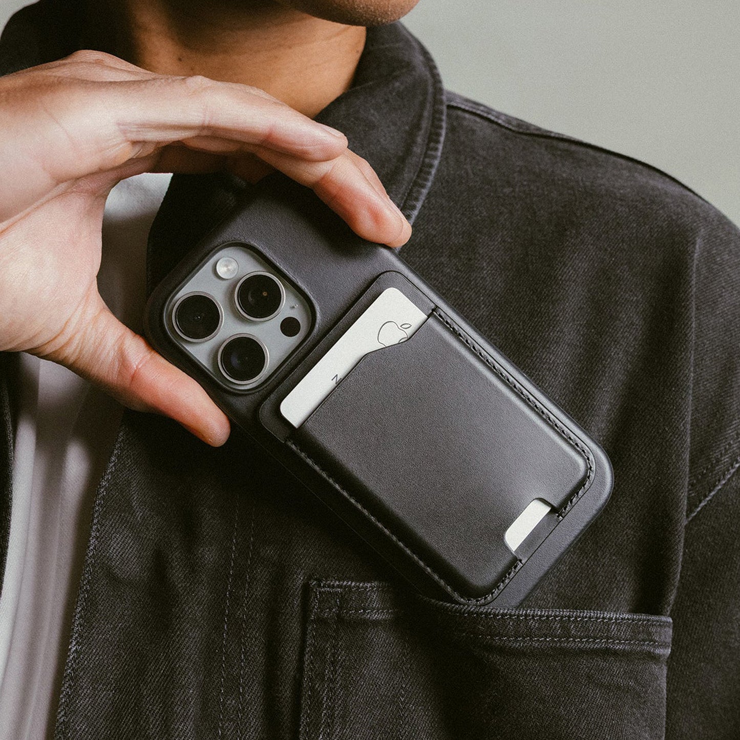 Nomad Horween Leather Mag Wallet