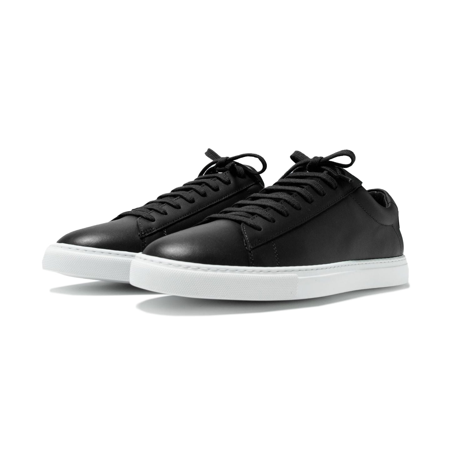 Oliver Cabell Low 1 Sneakers | Black