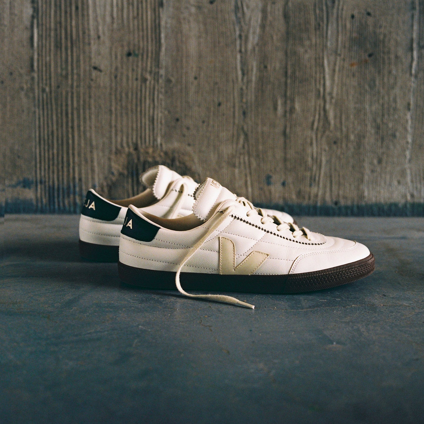 Veja PANENKA LEATHER Sneakers