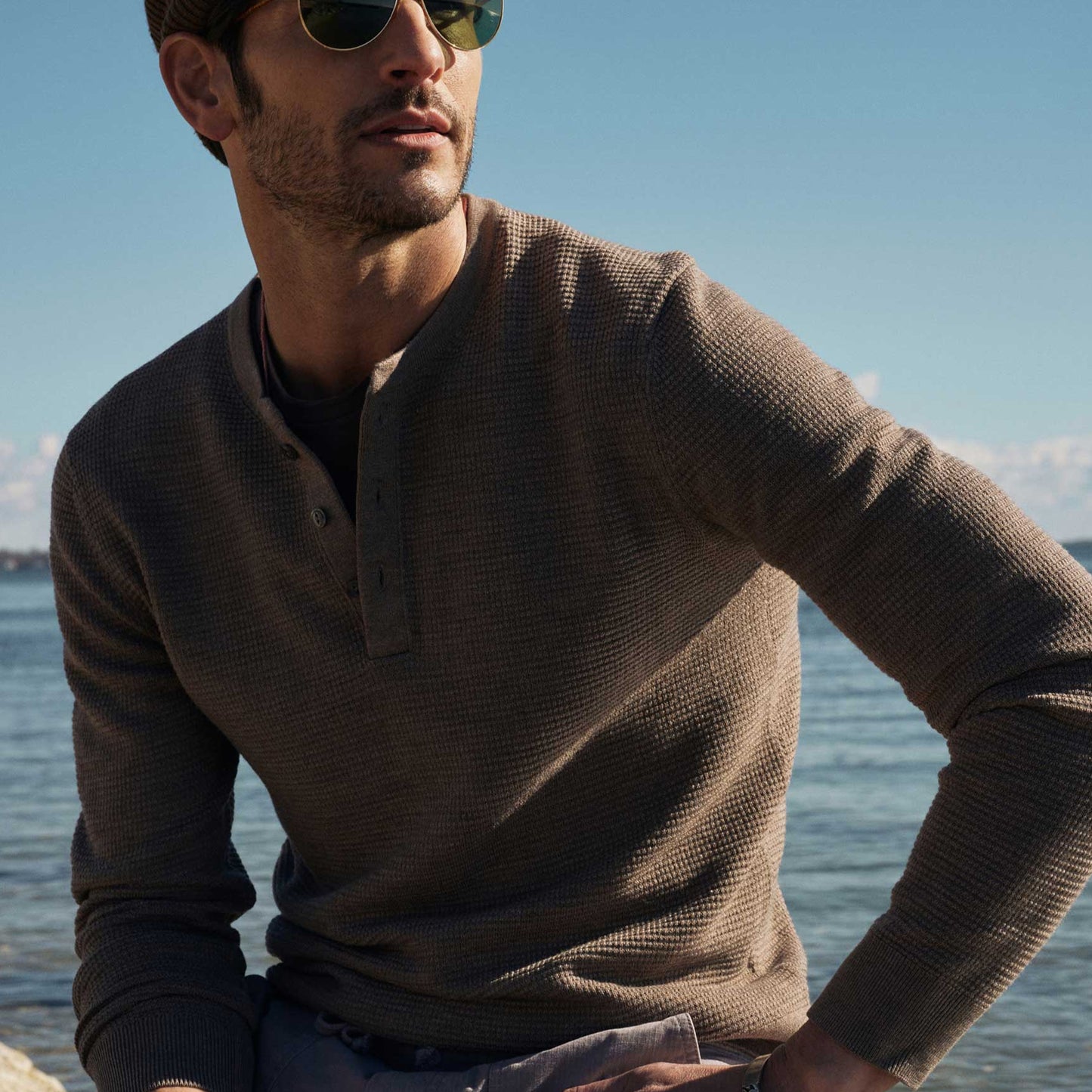 Rivay Cody Merino Waffle Henley in Driftwood