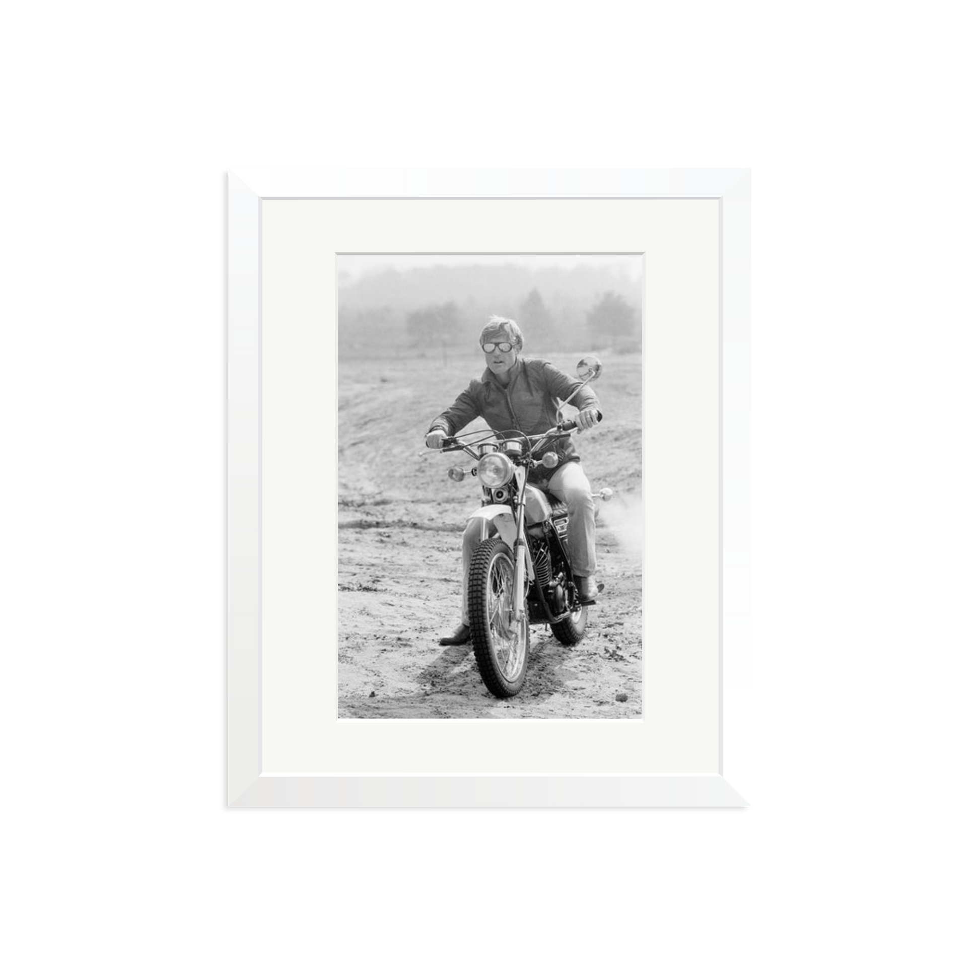 Robert Redford by Terry O'Neill 1975 Framed Print White Medium