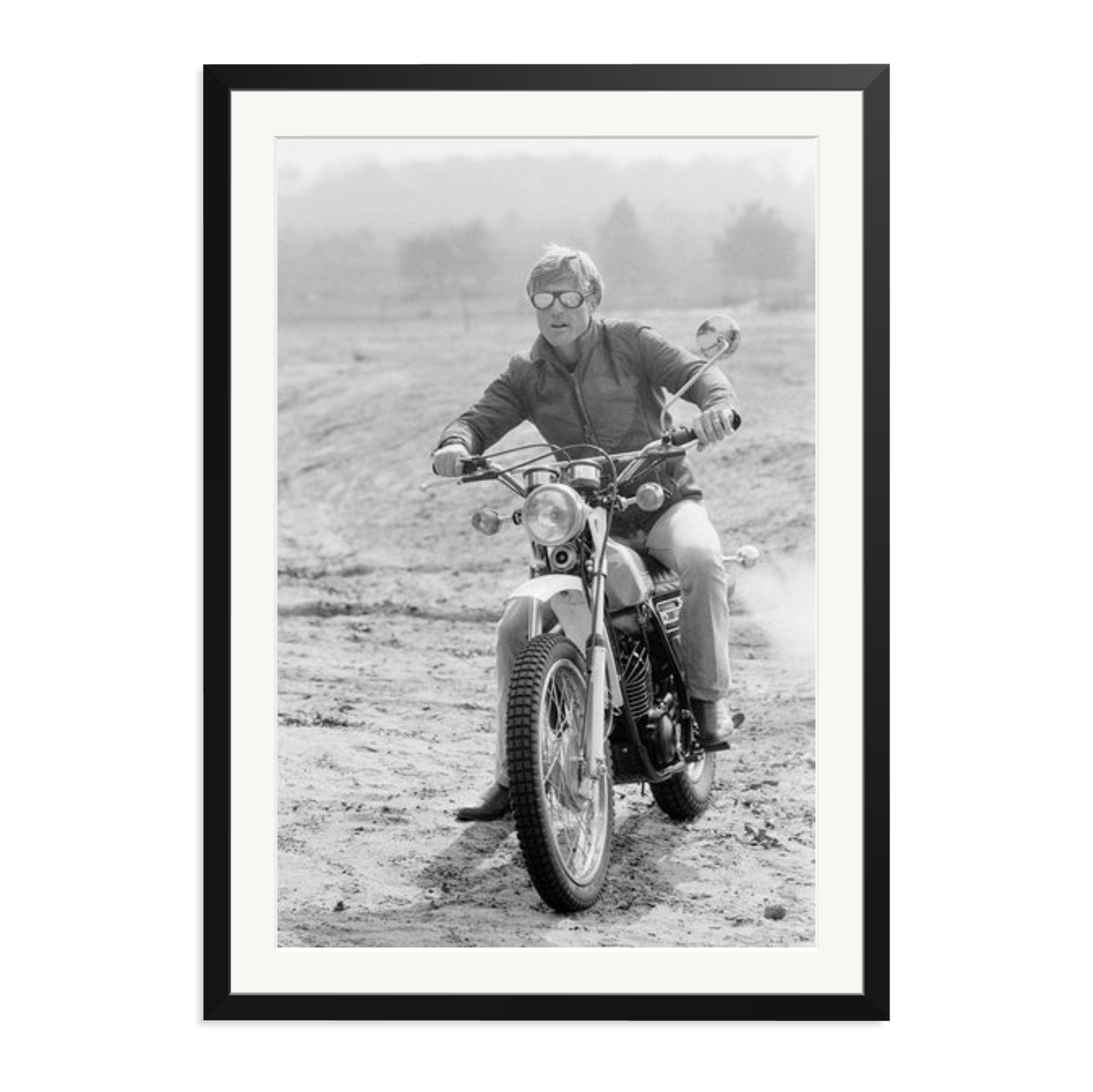 Robert Redford by Terry O'Neill 1975 Framed Print Black XXL
