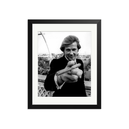 Roger Moore 1972 Bond Announcement Photo Black Medium