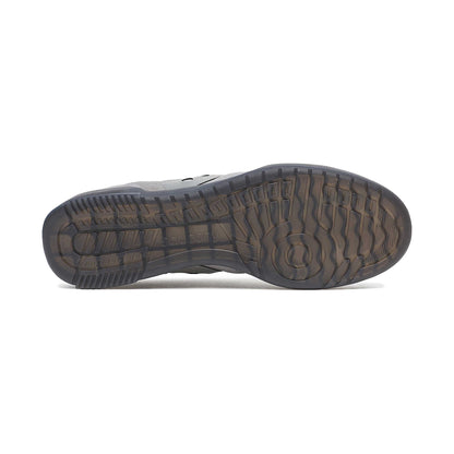 Saucony 586i Nubuck Sneakers