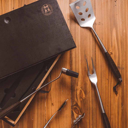 Schmidt Brothers Carbon Grilling Set