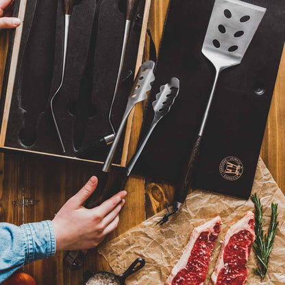 Schmidt Brothers Carbon Grilling Set