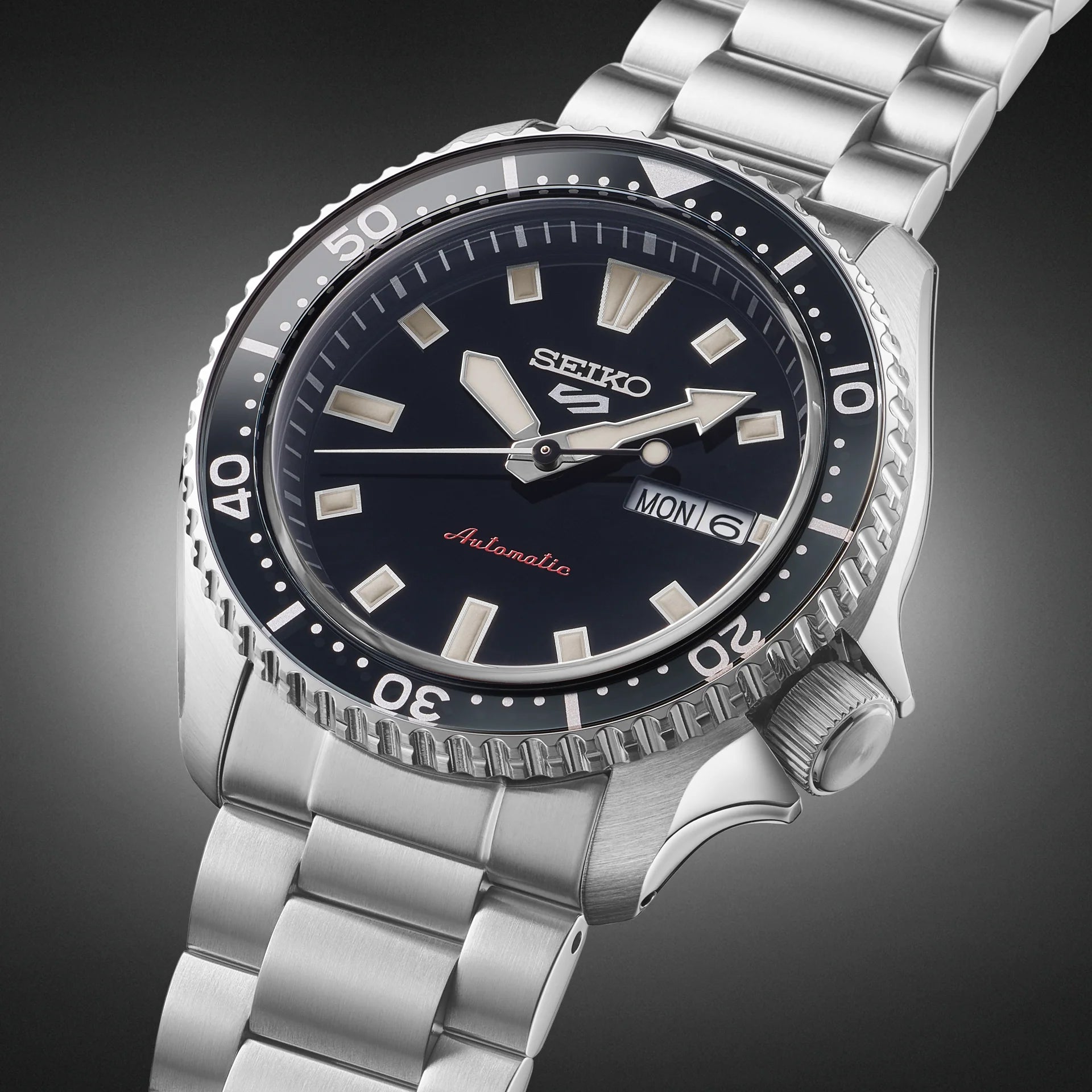 Seiko 5 Sports SRPL85 Dive Watch | Uncrate Supply
