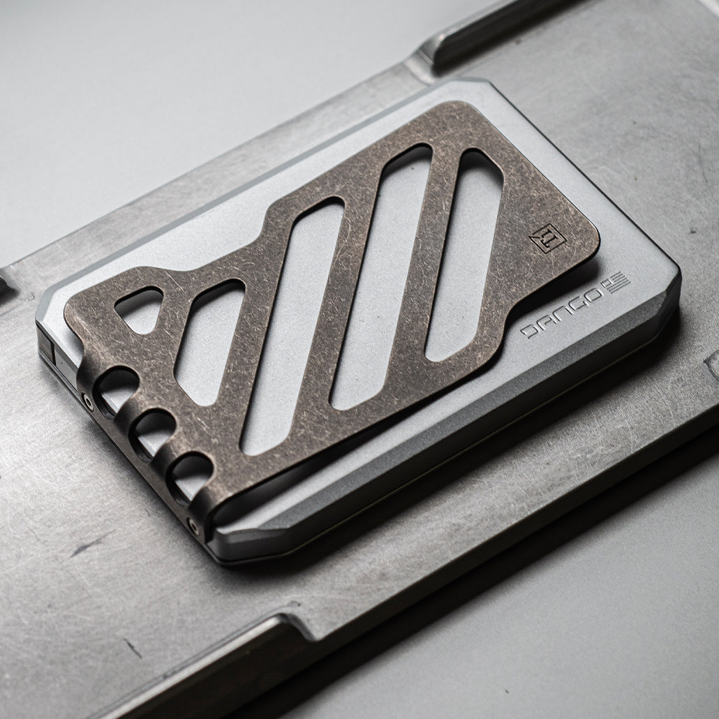 Dango SK1 Slide Kick Wallet with Titanium Money Clip