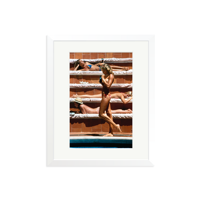 Slim Aarons 'Catherine Wilke' White Medium