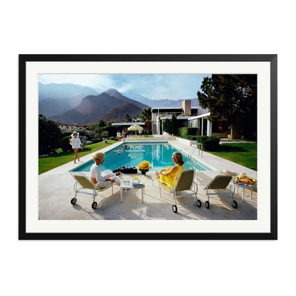 Slim Aarons 'Poolside Gossip' Black XXL