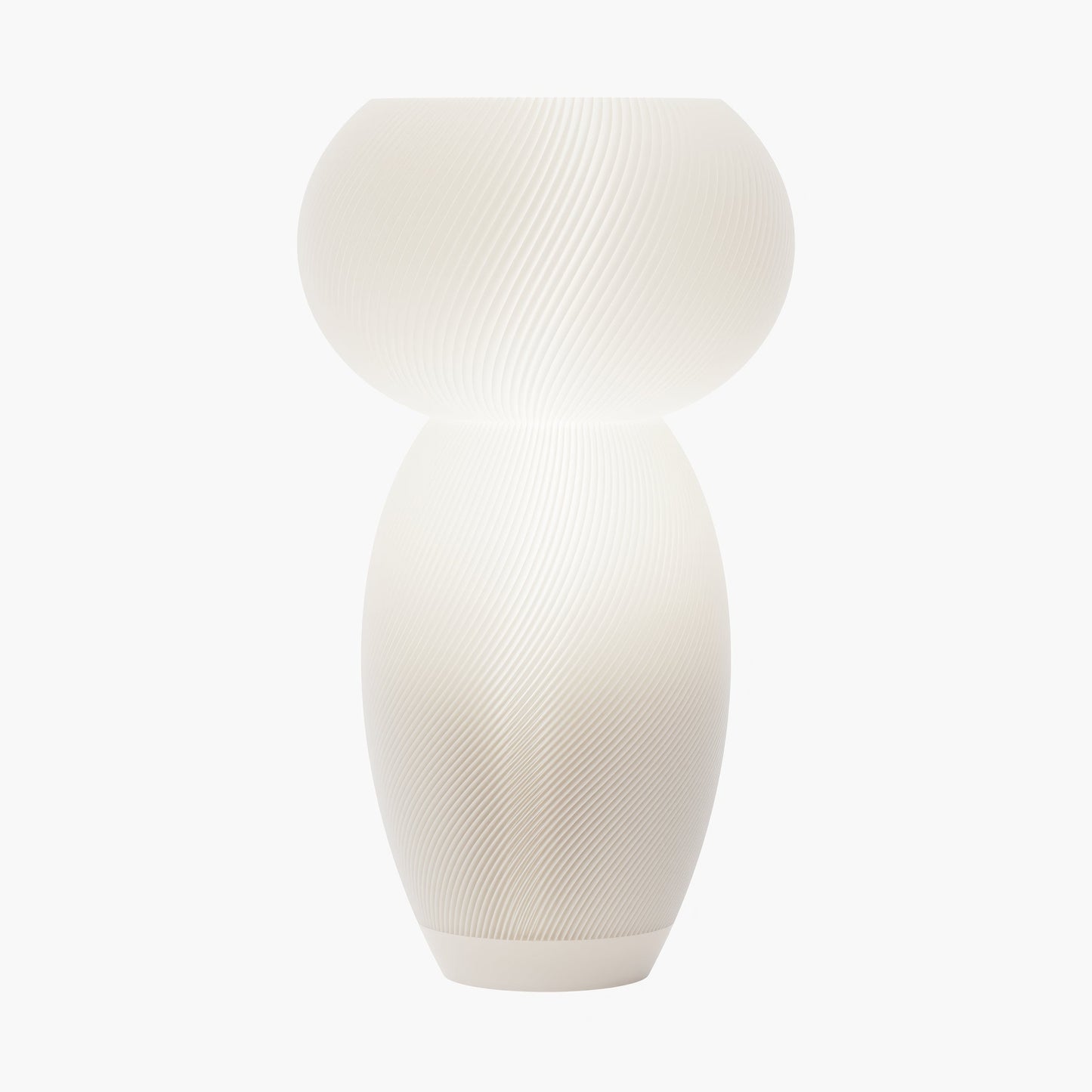 Rich Dollight – Almond (LE)