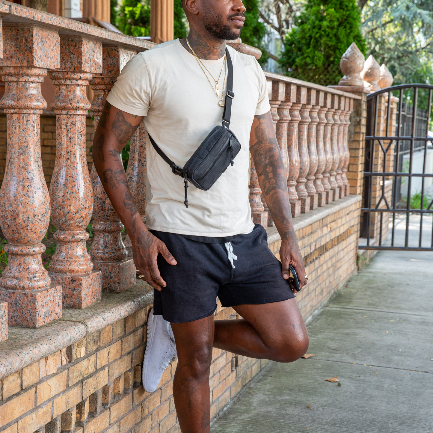 The Brown Buffalo Conceal Black Grid Waistpack