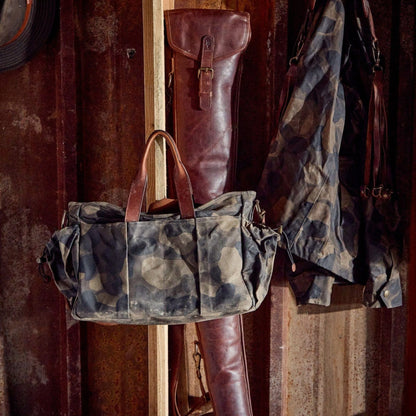 Tom Beckbe Fleece-Lined Leather Gun Sleeve