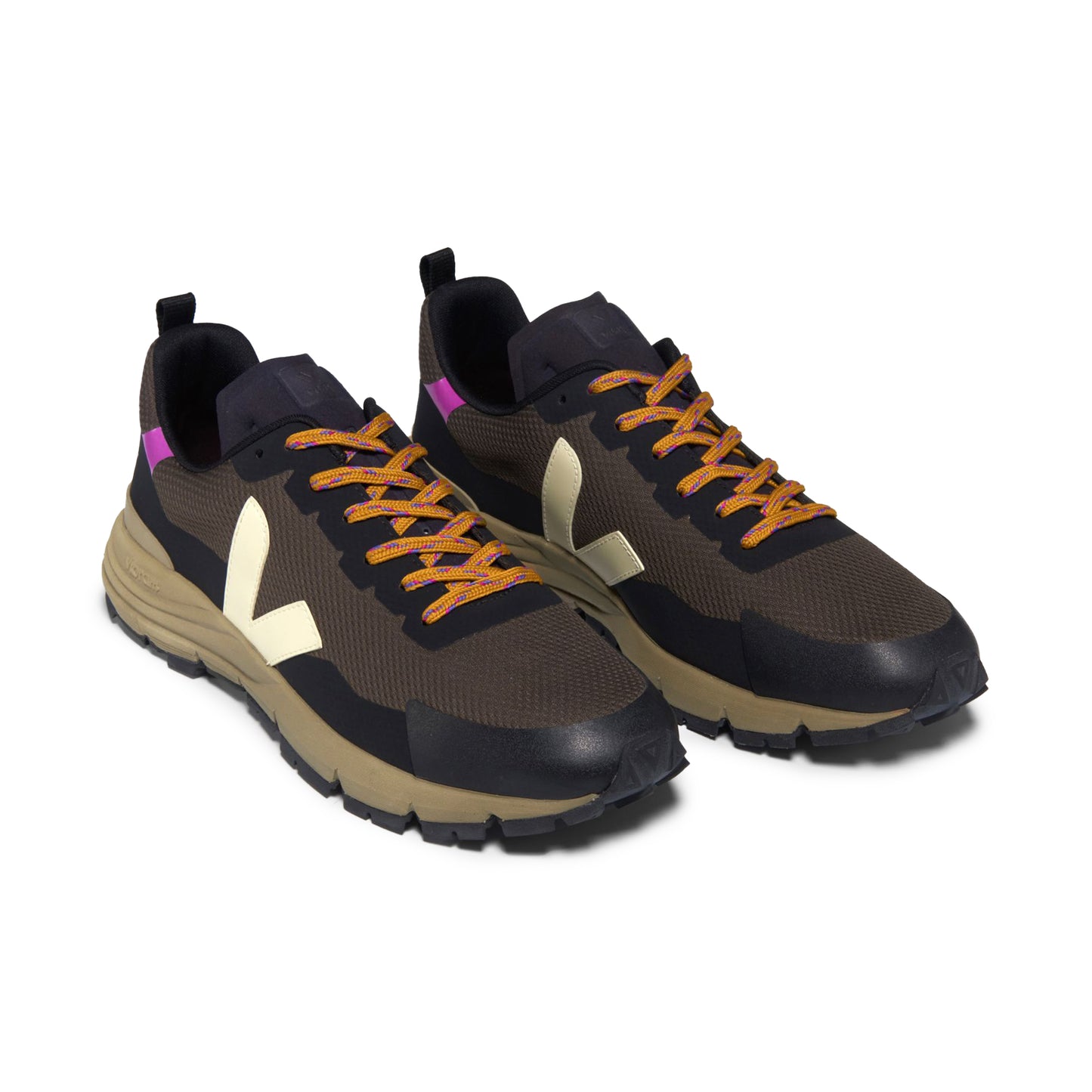 Veja Dekkan Alveomesh Trail Shoes