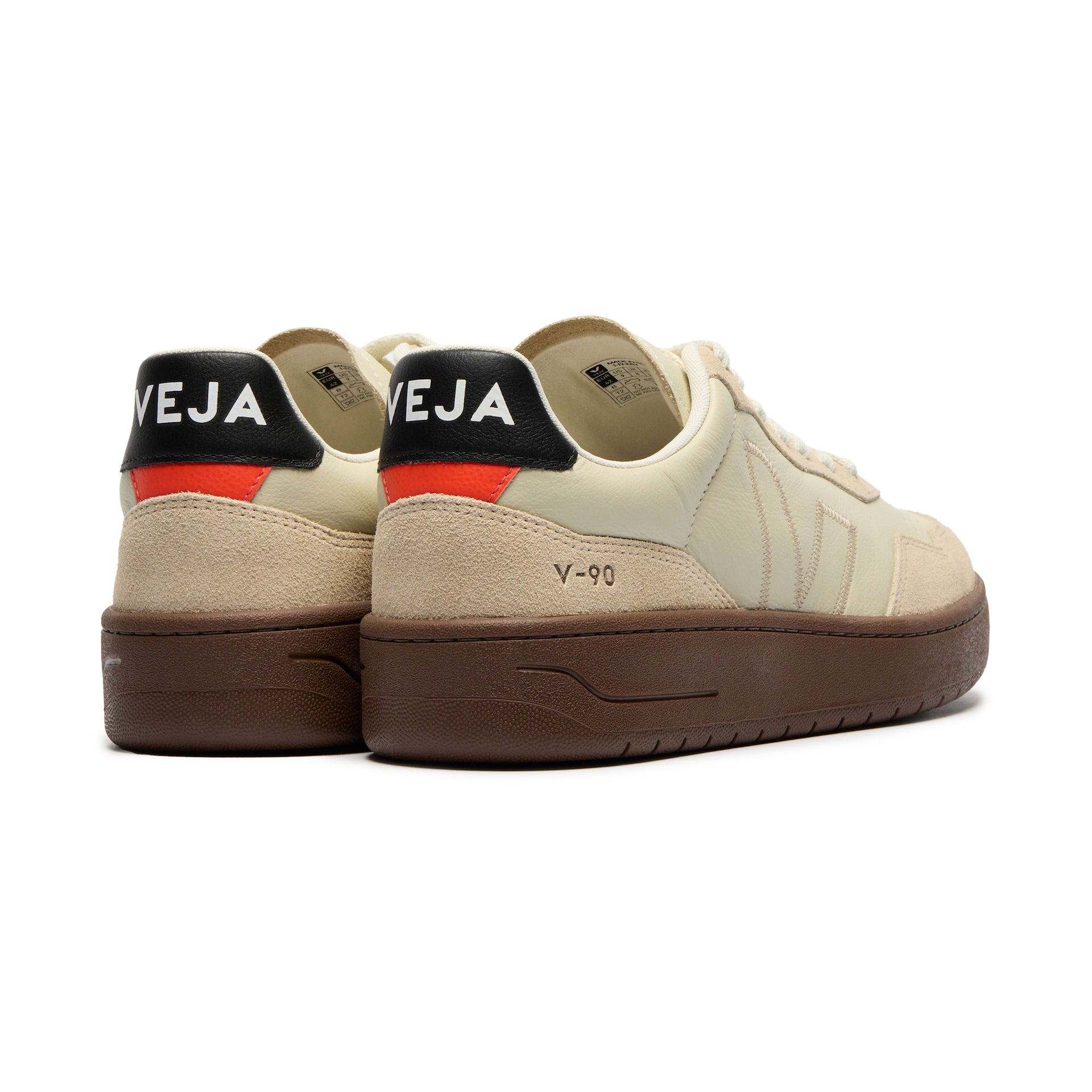 【送料&関税込】Veja Sneaker V-90 VEJA V-90 Sneakers | White | FARFETCH