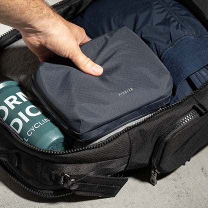 Pioneer Carry Global Pouch